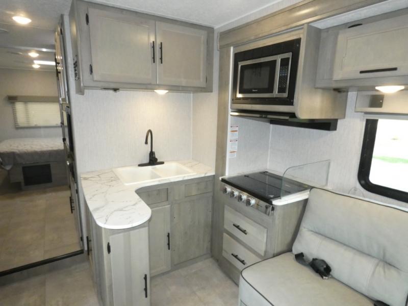 Coachmen Kitchen