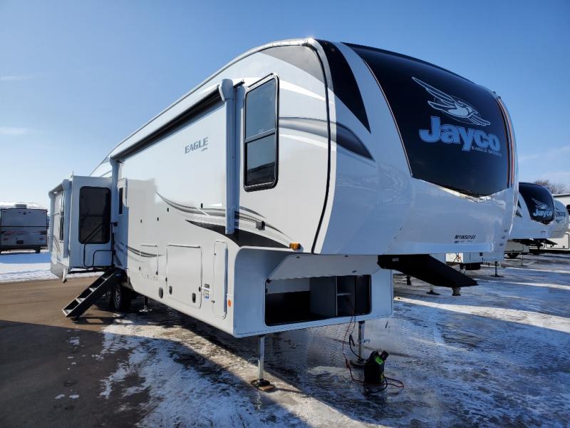 Jayco nine plus main