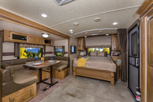 bunkhouse travel trailer under 9000 lbs