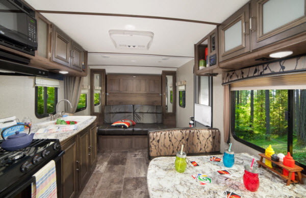 Top 5 Best Travel Trailers Under 5,000 Pounds | RVingPlanet