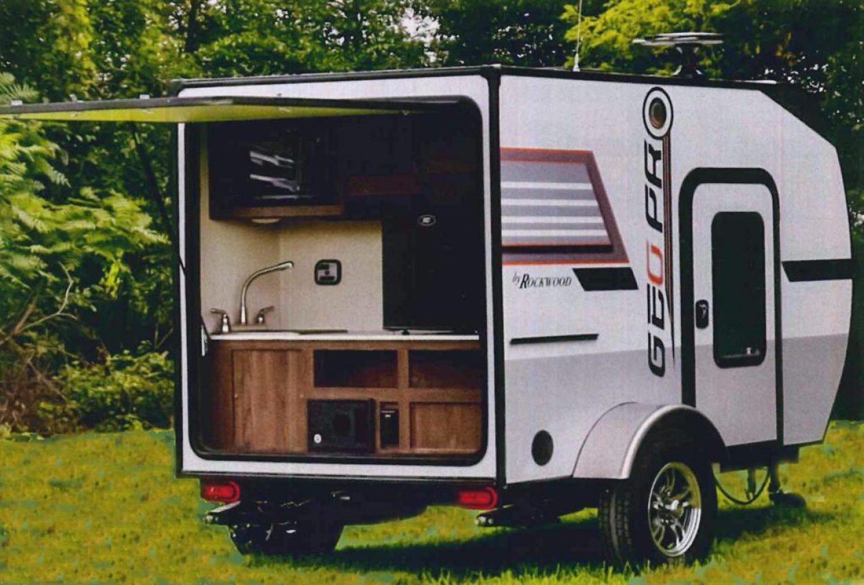 Top 5 Best Travel Trailers Under 10,000 On A Budget