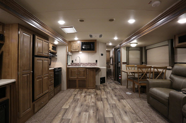 Front Kitchen Travel Trailers, Small Travel Trailer With Kitchen Island